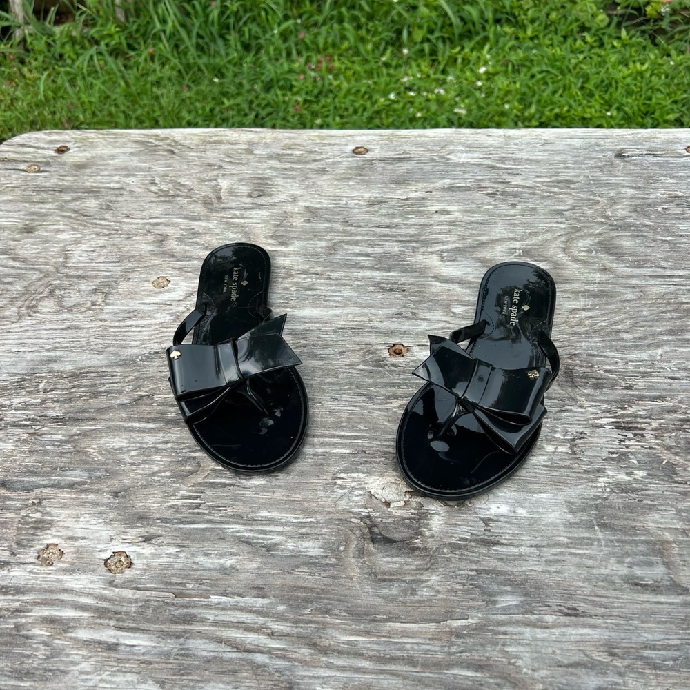 Kate Spade Jayla Black‎ Jelly Bow Flip Flops Sandals  size 6
